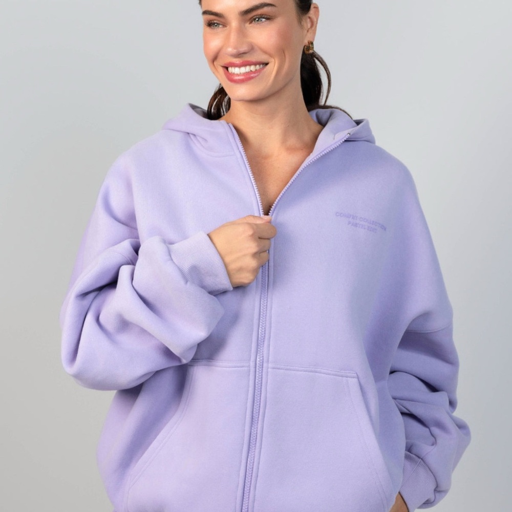 COMFRT NWT Limited Edition Pastel Edit Lavender Zip-Up Hoodie and SweatPants Set